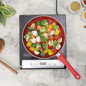 WONDERCHEF 2000 W Induction Cooktop Push Button